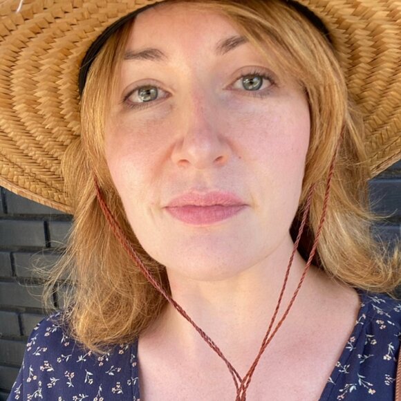 Meet your Posher, Lauren - Picture 1 of 1